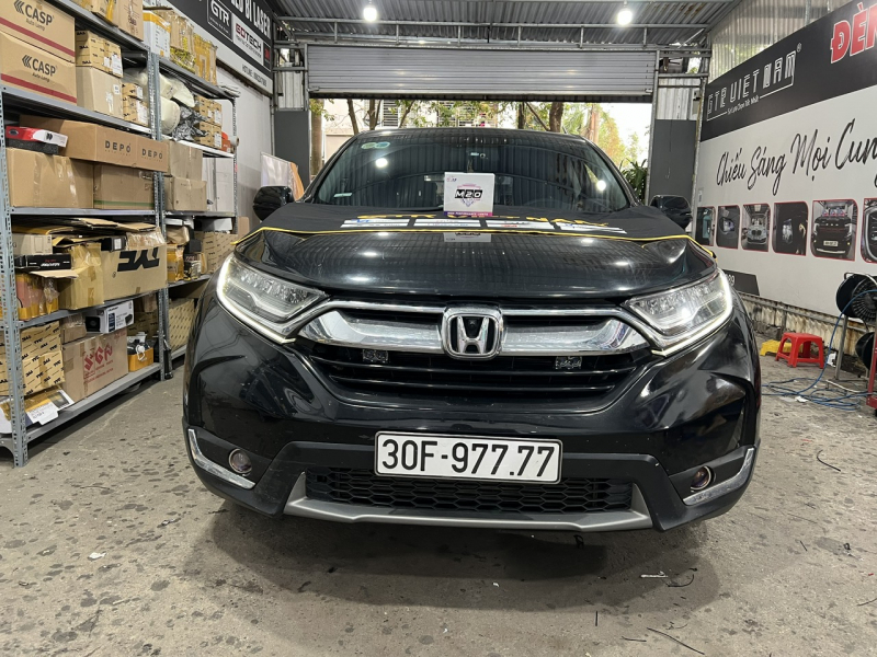 Độ đèn nâng cấp ánh sáng Bi Titan M20 Ultra cho xe Honda CRV 